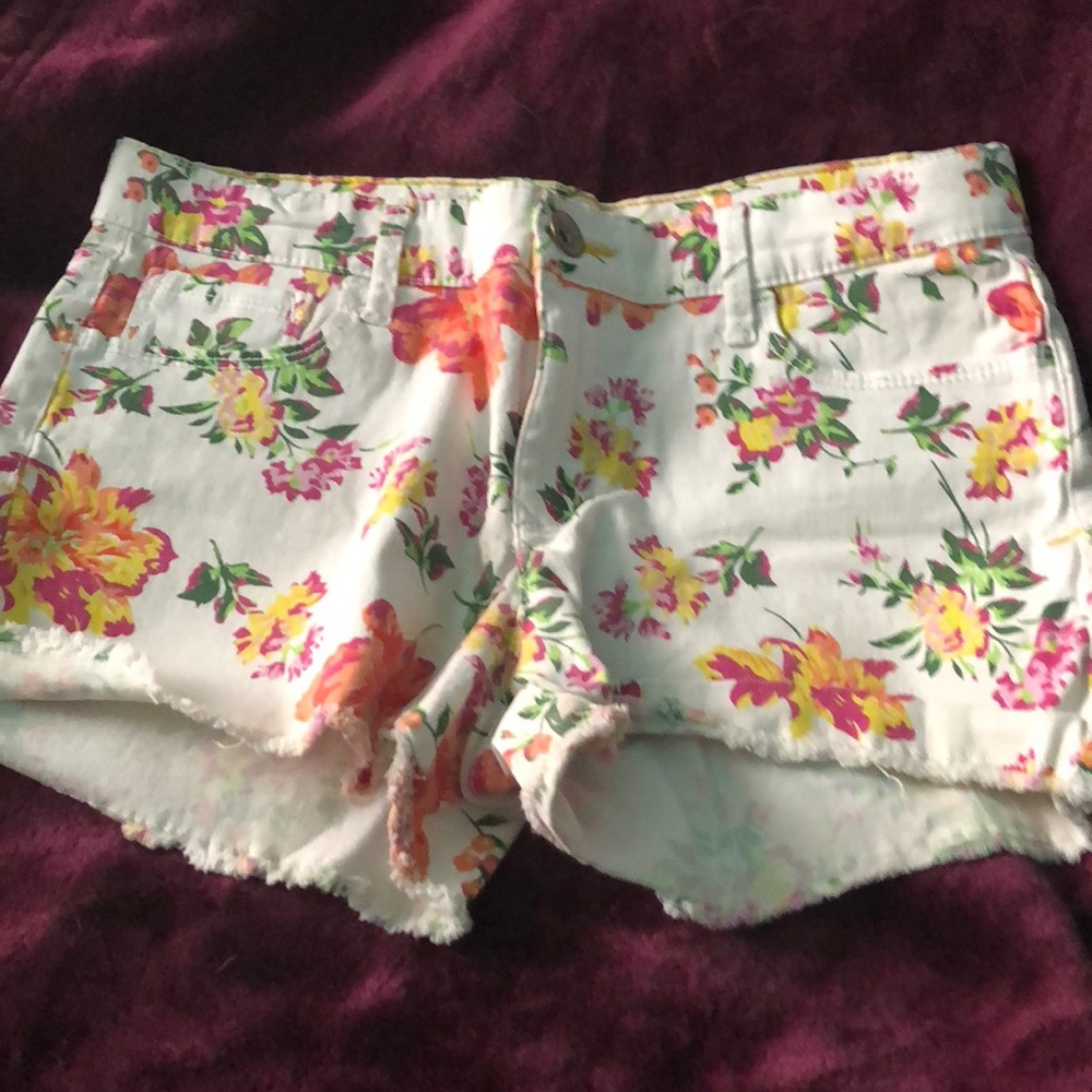 Flowered Shorts